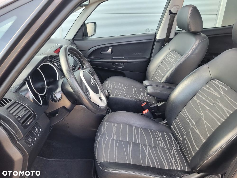 Kia Venga 1.6 CVVT Platinum Edition - 13