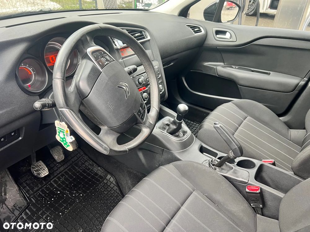 Citroën C4 1.6 HDi Selection - 8