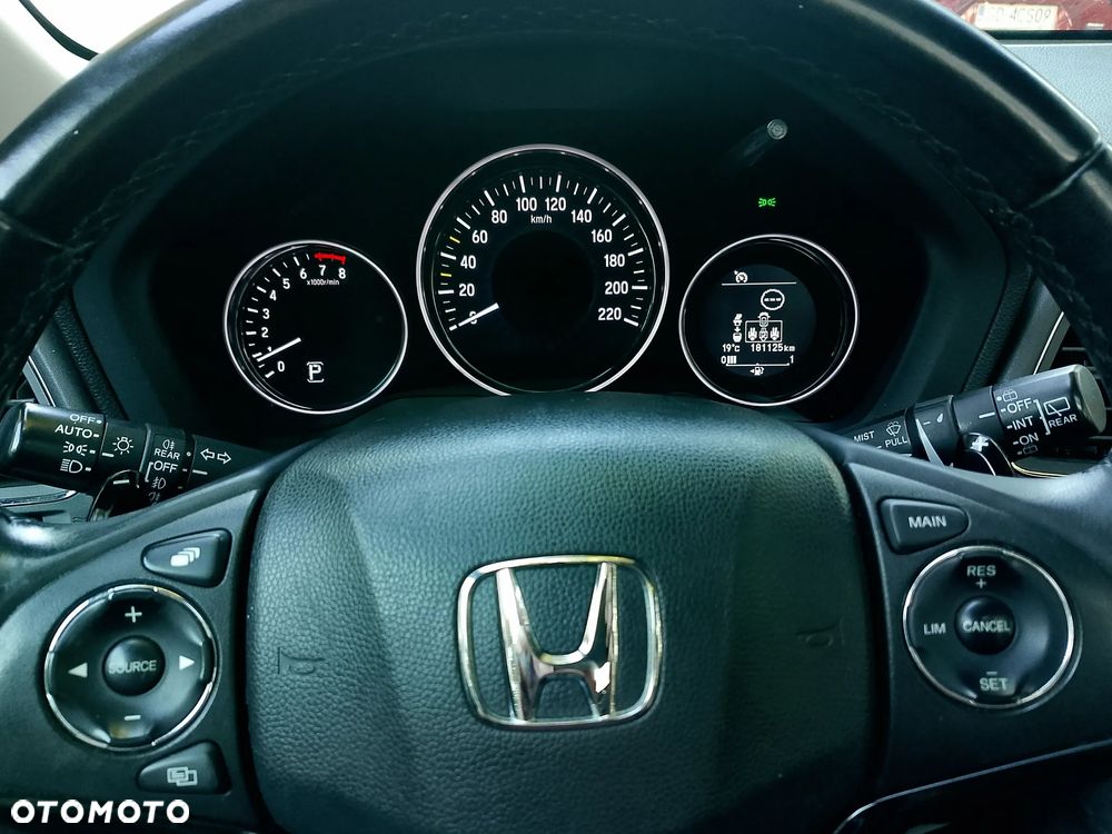 Honda HR-V 1.5 i-VTEC CVT Executive - 11