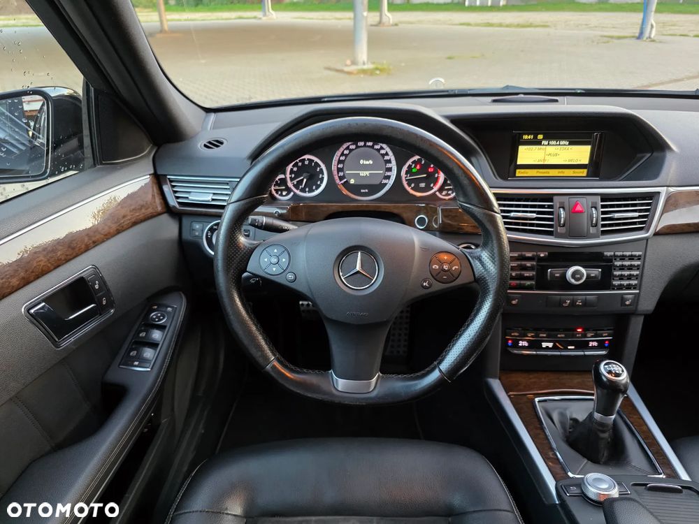 Mercedes-Benz Klasa E - 10