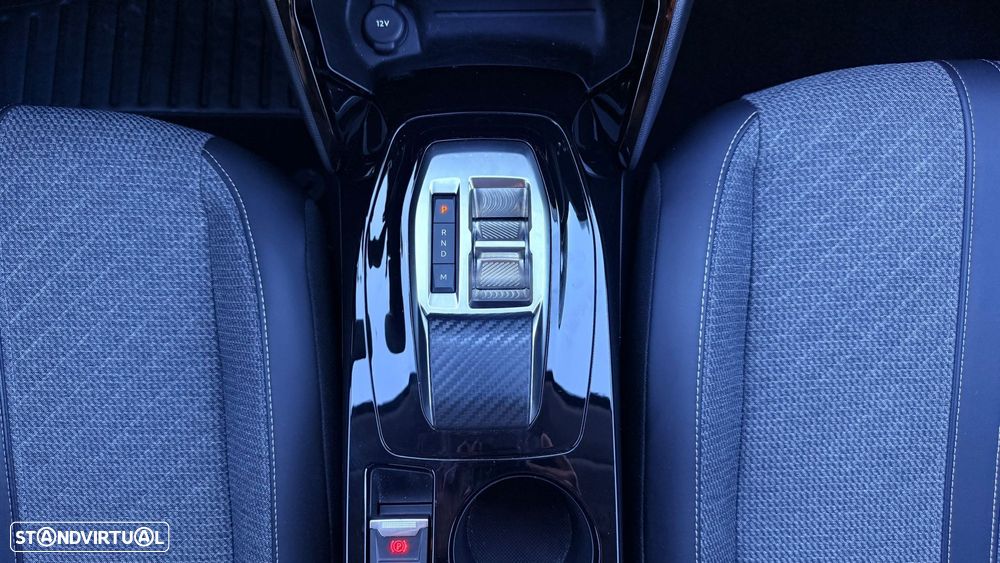 Peugeot 208 1.2 Hybrid Allure e-DCS6 - 15