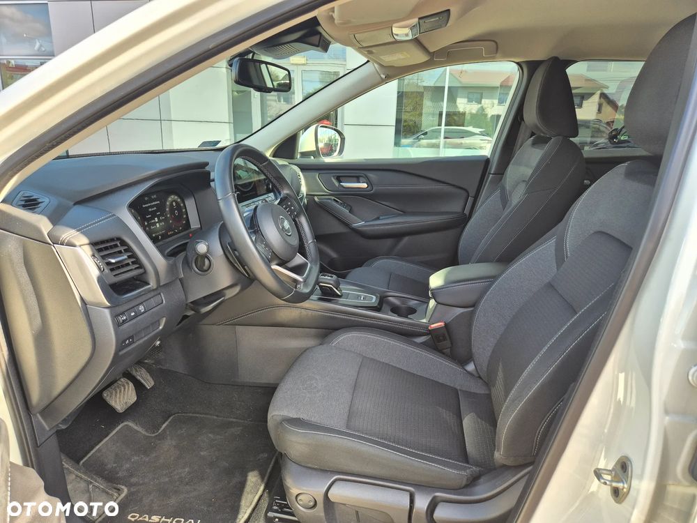 Nissan Qashqai 1.3 DIG-T MHEV N-Connecta Xtronic - 11