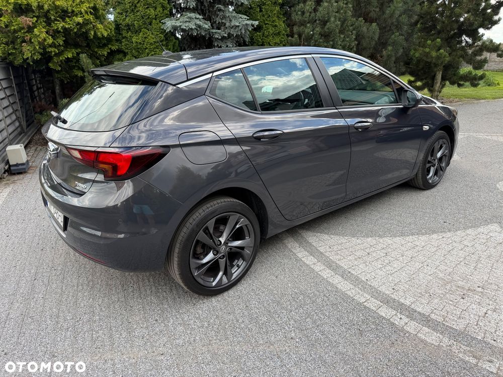 Opel Astra 1.4 Turbo Innovation - 14