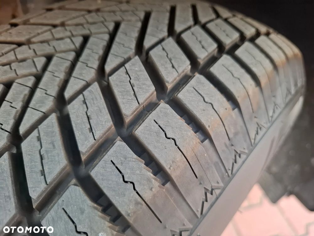 Peugeot 5008 THP 165 EAT6 Stop & Start Allure - 25