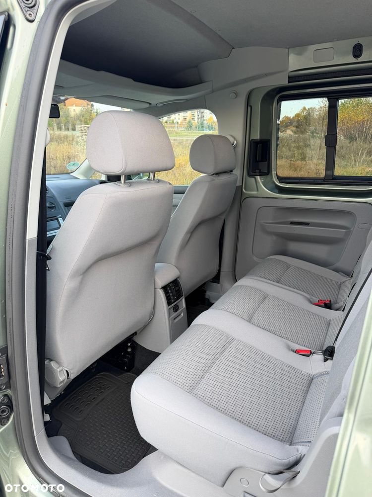 Volkswagen Caddy 1.9 Life Family (7-Si.) - 14