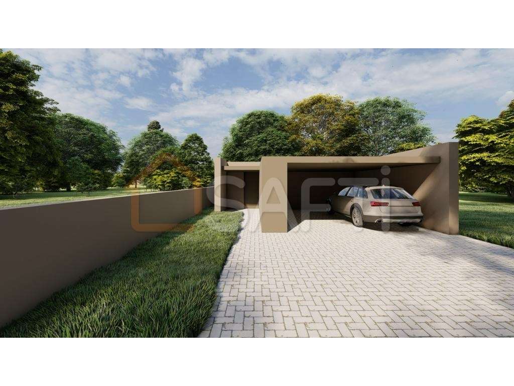 Terreno com aptidão construtiva - Grande imagem: 2/5