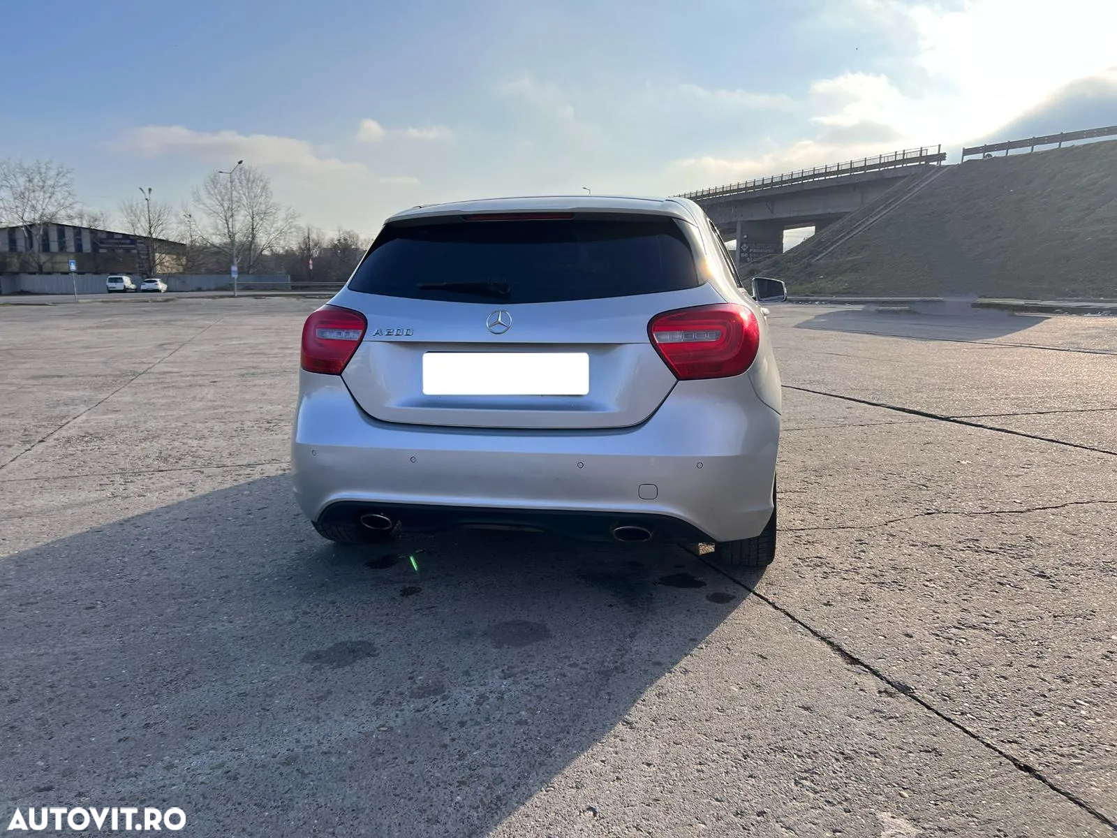 Mercedes-Benz A 200 (BlueEFFICIENCY) 7G-DCT Urban - 9