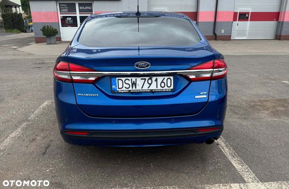 Ford Fusion - 3
