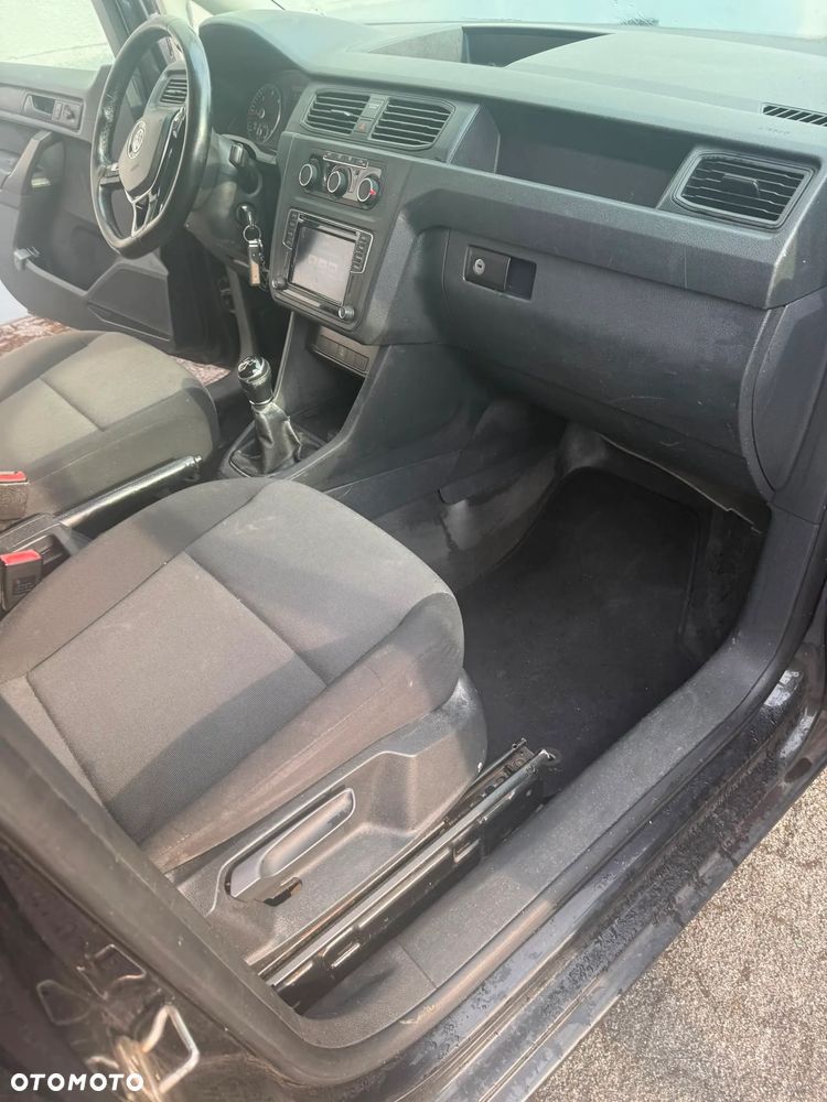 Volkswagen Caddy - 3