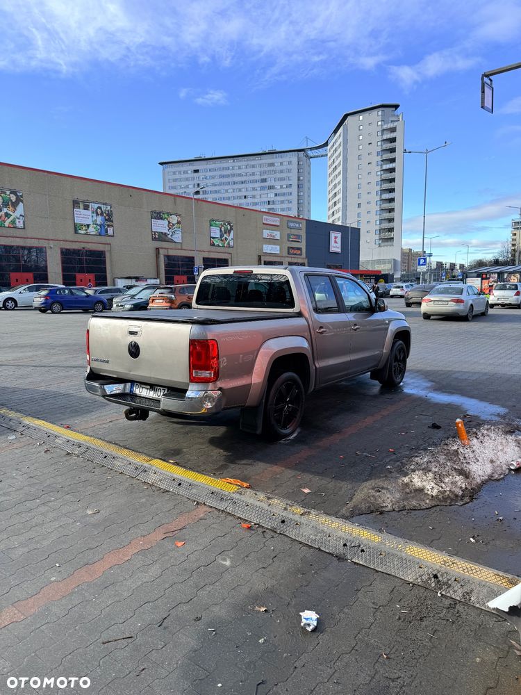 Volkswagen Amarok 3.0 V6 TDi 4MOTION Highline - 9