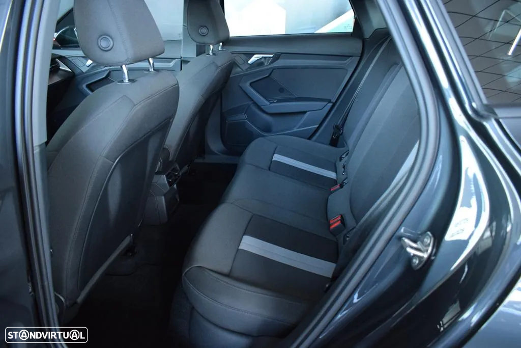 Audi A3 Sportback 30 TDI - 32
