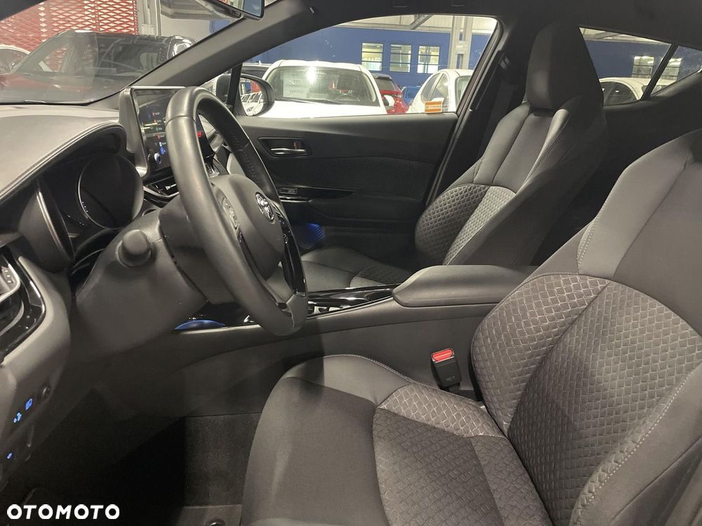 Toyota C-HR 2.0 Hybrid Style - 25