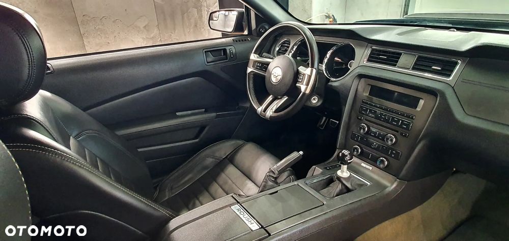 Ford Mustang 3.7 V6 Premium - 34