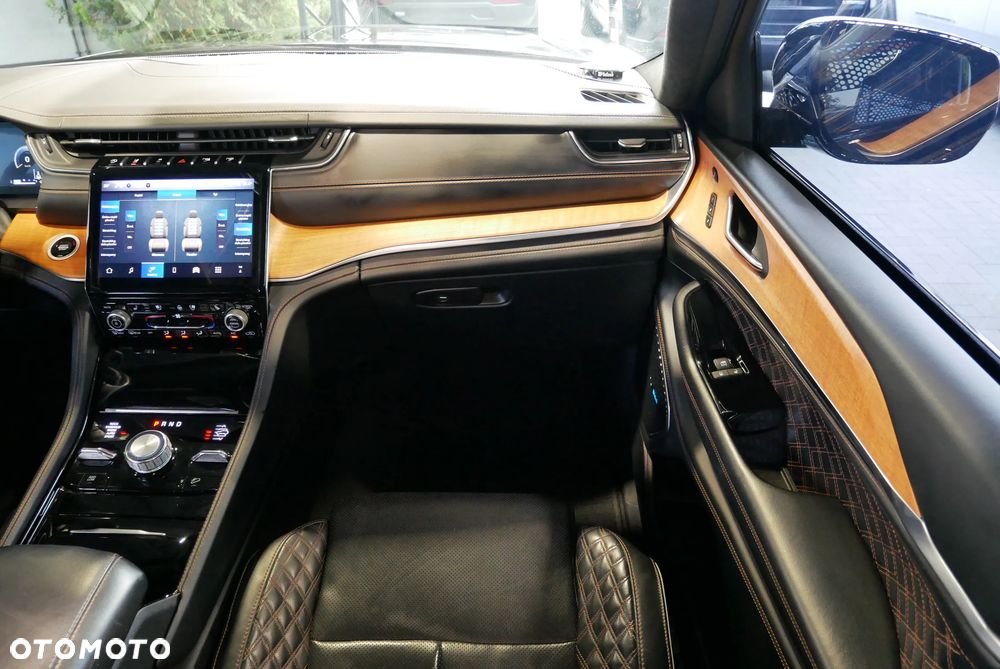 Jeep Grand Cherokee Gr 3.6 V6 Summit - 17