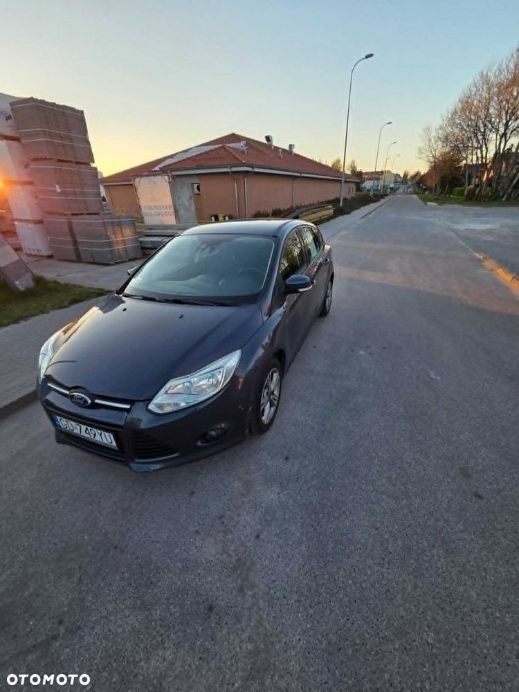 Ford Focus - 1