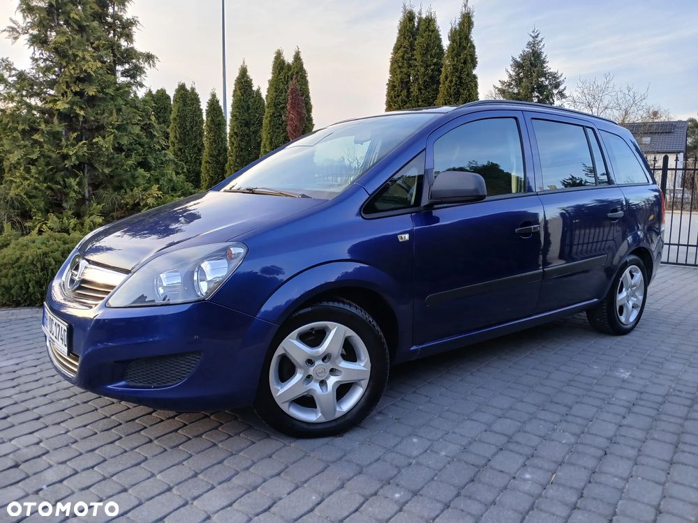 Opel Zafira - 2