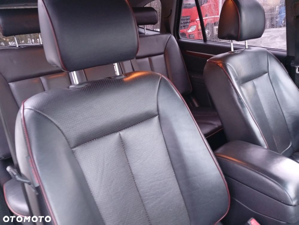 Hyundai Santa Fe - 16