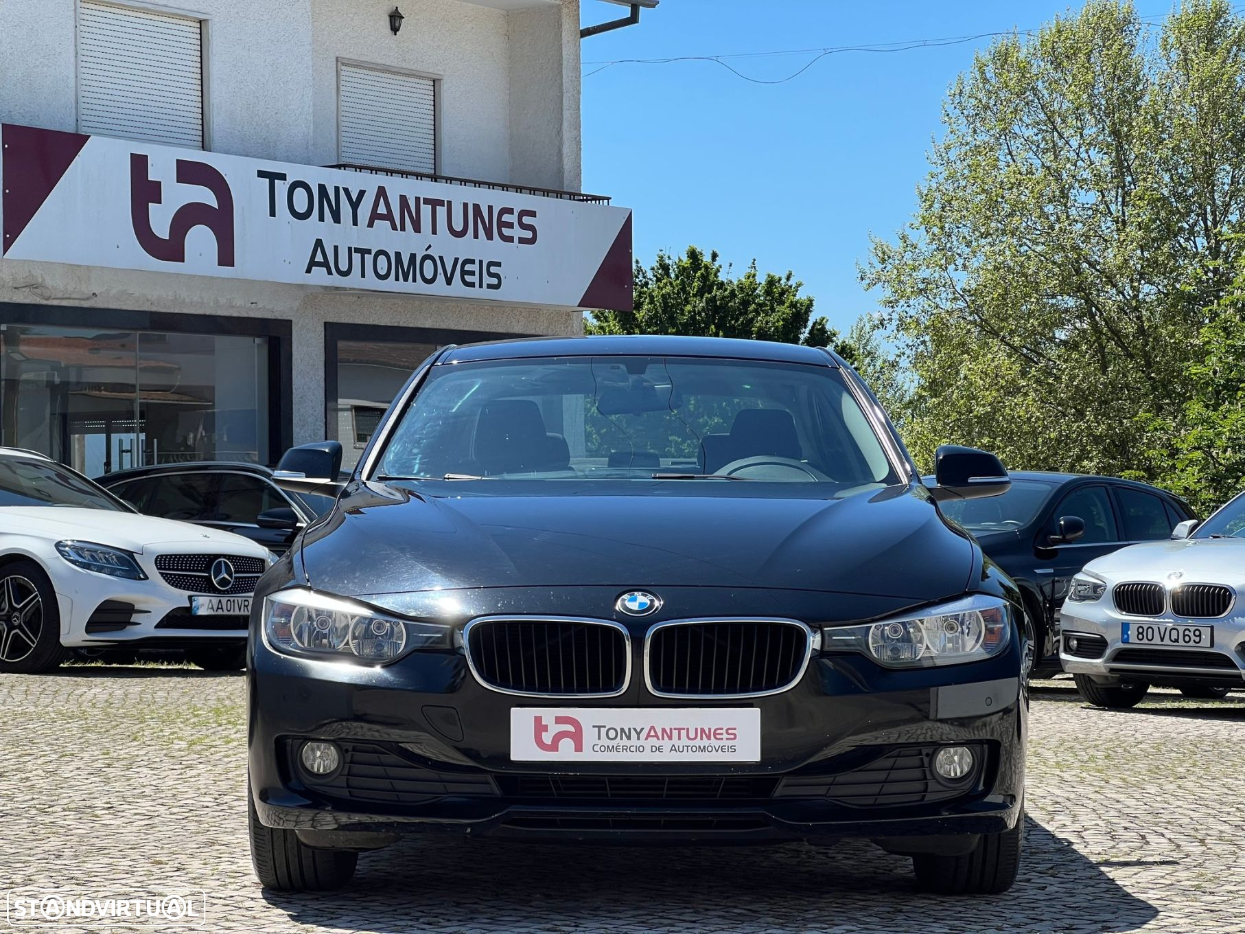 BMW 318 d Auto - 3