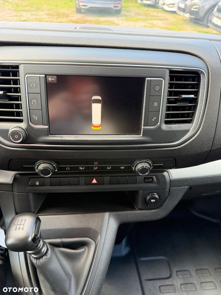 Opel Vivaro - 27