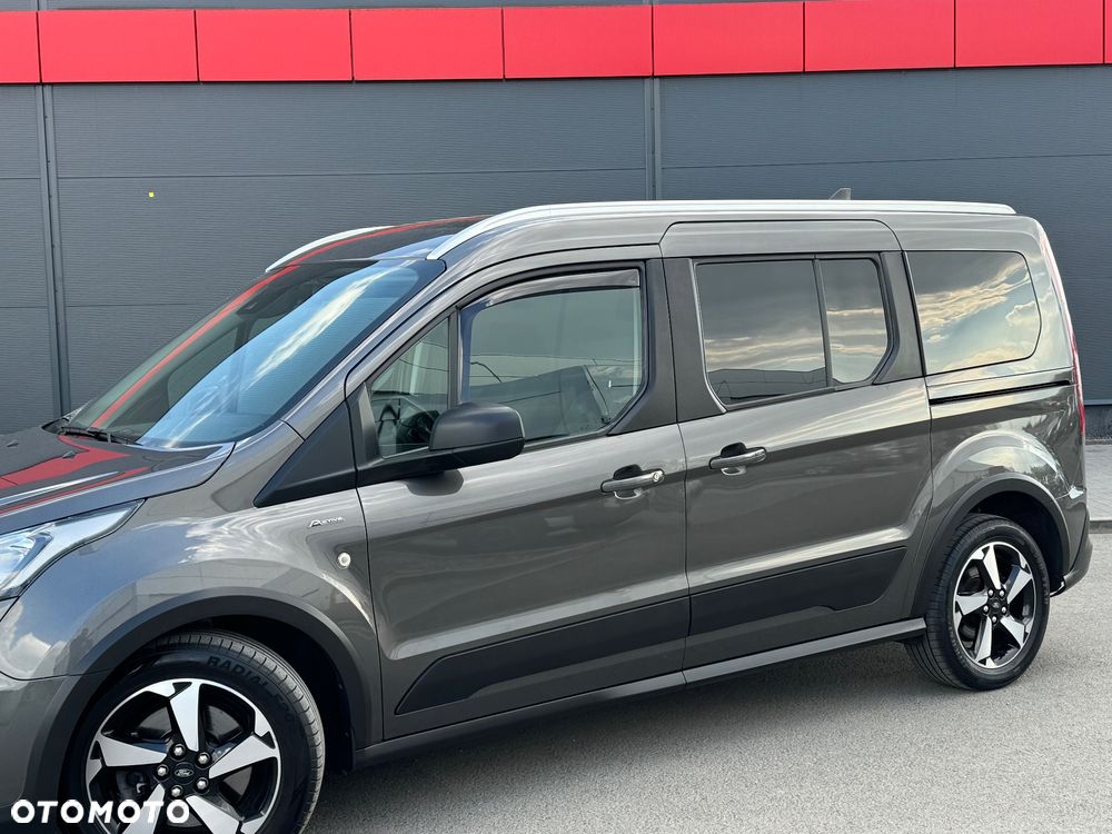 Ford Tourneo Connect Grand - 20