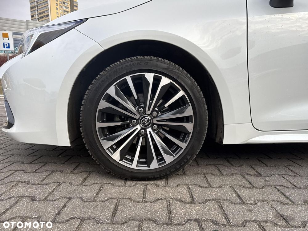 Toyota Corolla 1.8 Hybrid Style - 19