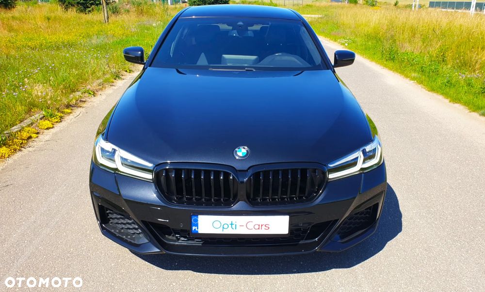 BMW Seria 5 520d MHEV Sport - 2