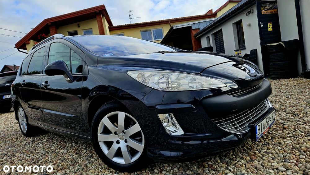 Peugeot 308 - 1