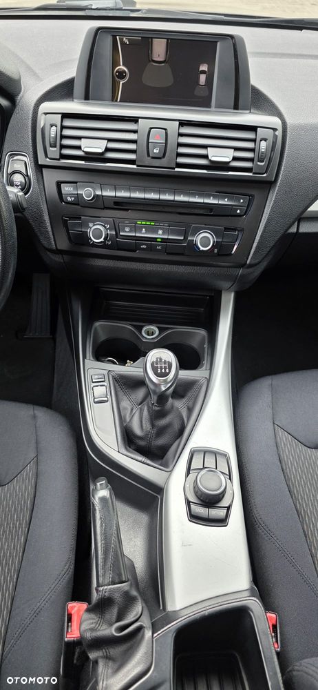 BMW Seria 1 118d - 16