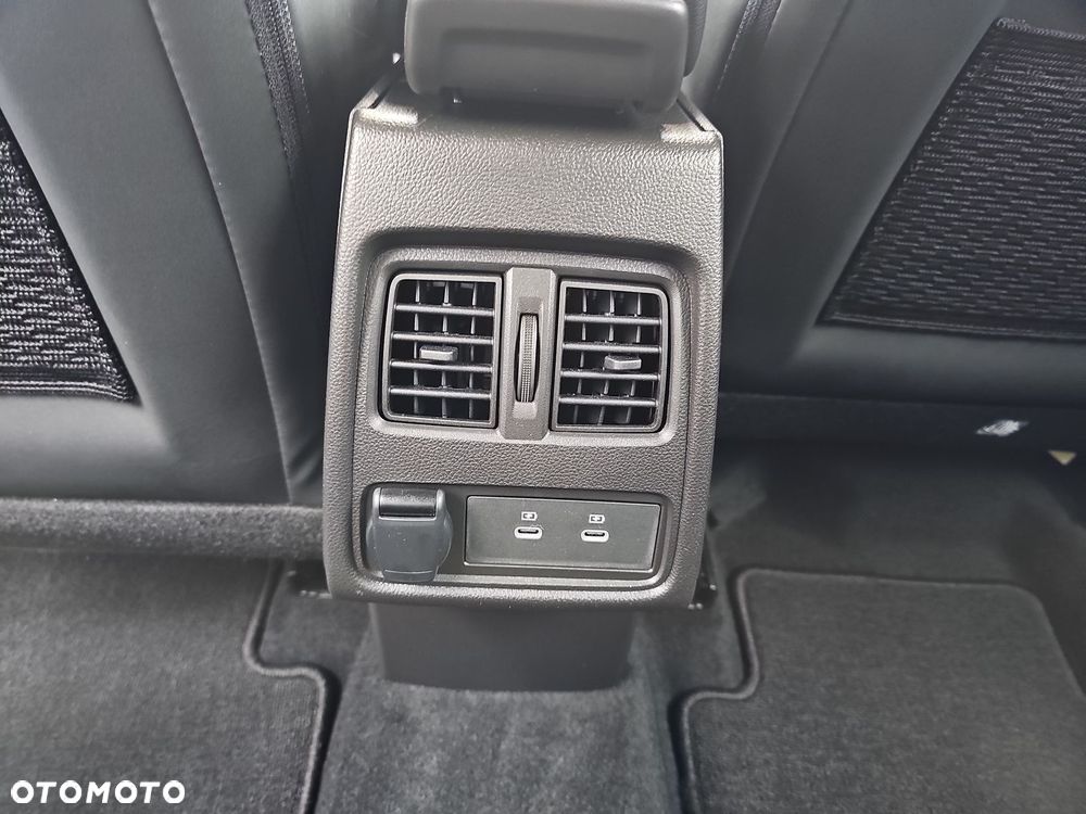 Renault Symbioz - 24
