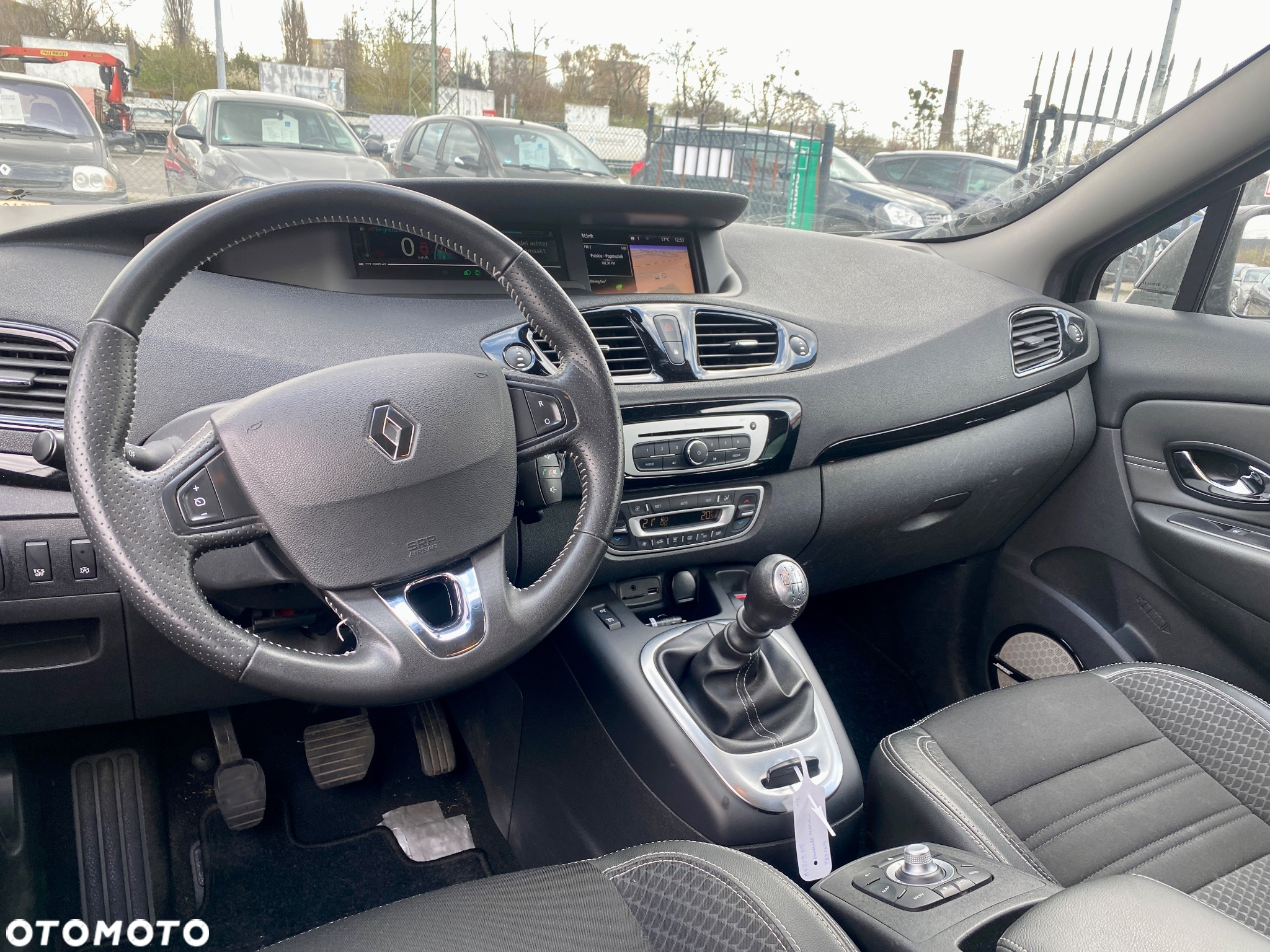 Renault Scenic ENERGY TCe 130 S&S Bose Edition - 15