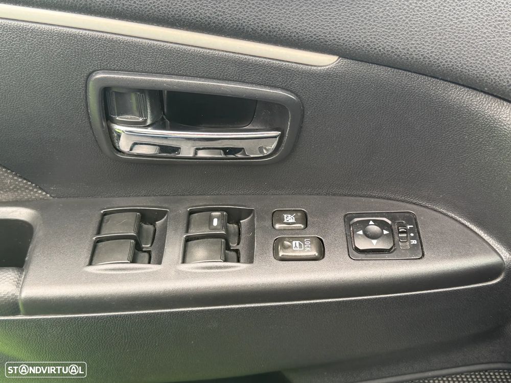 Mitsubishi ASX 1.6 Instyle - 21