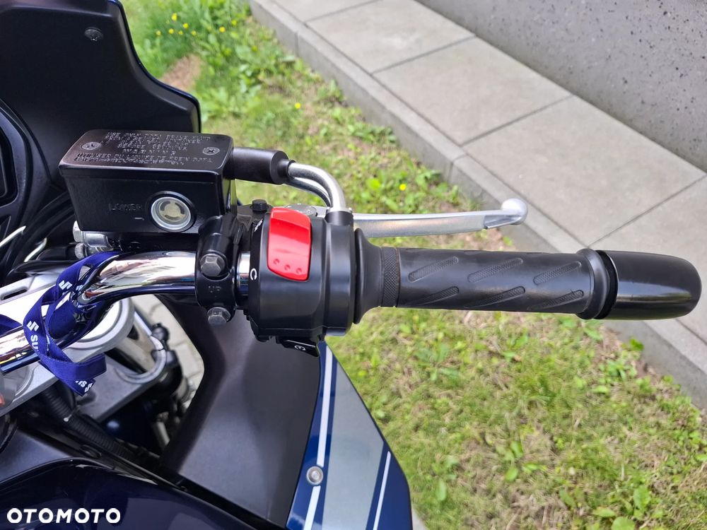 Suzuki GSX - 25