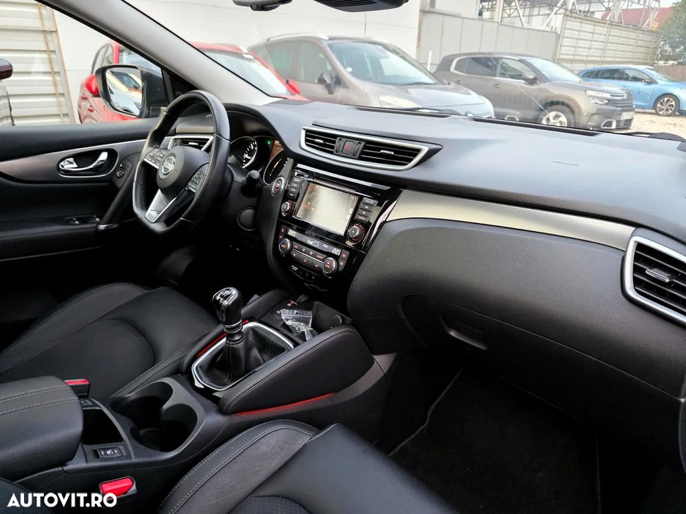 Nissan Qashqai 1.5 DCI TEKNA+ - 11