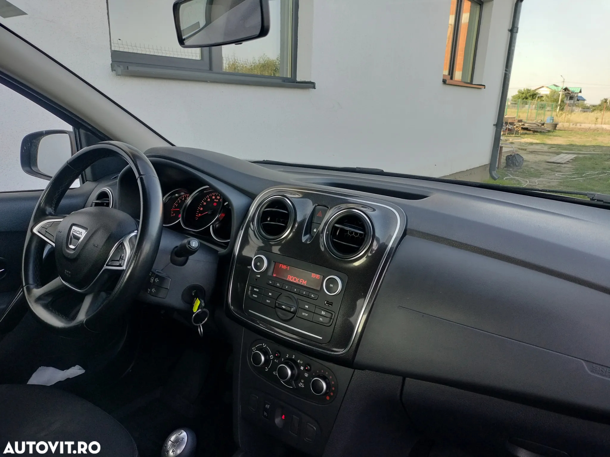Dacia Logan 1.5 Blue dCi Laureate - 6