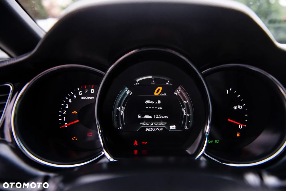 Kia Ceed 1.6 T-GDI GT - 23