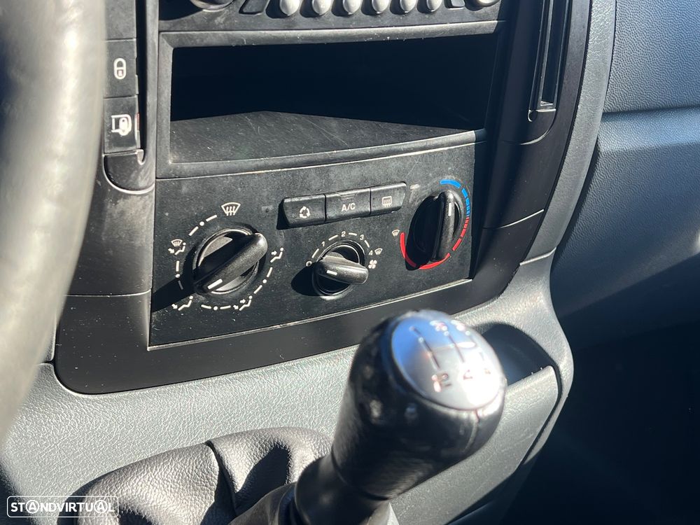 Citroën Jumpy 1.6 HDi L2H1 Semi-Vidrada - 11