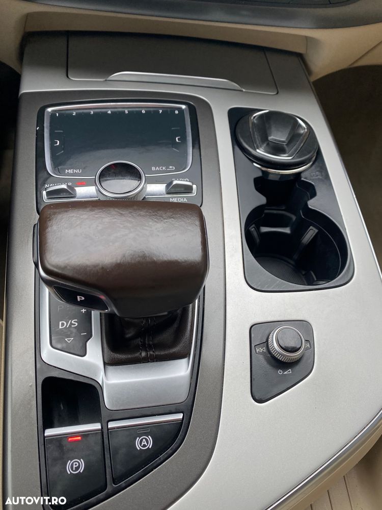 Audi Q7 3.0 TDI Quattro Tiptronic - 4