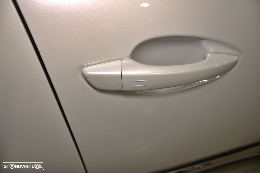 Peugeot 5008 1.5 BlueHDi Allure Pack EAT8 - 54