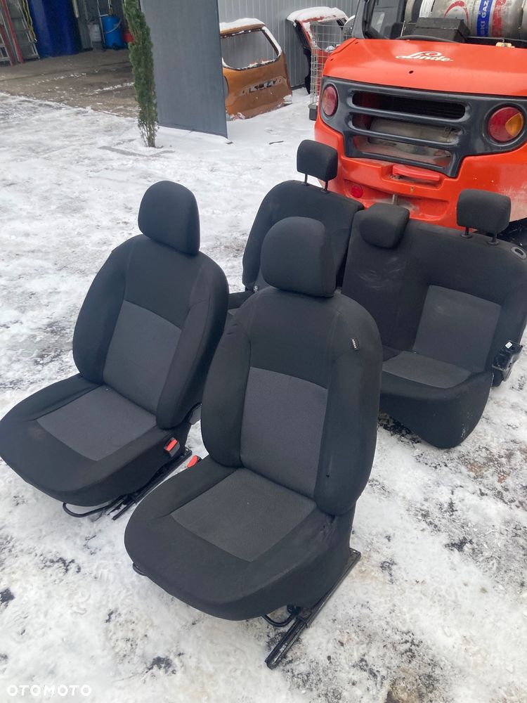 DACIA logan SANDERO 2 II  KANAPA FOTELE KOMPLET FOTELI SIEDZENIA poduszki w fotel poduszka fotela Wwa - 1