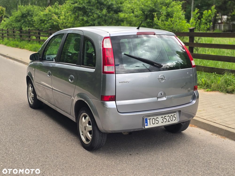 Opel Meriva 1.6 16V Cosmo - 17