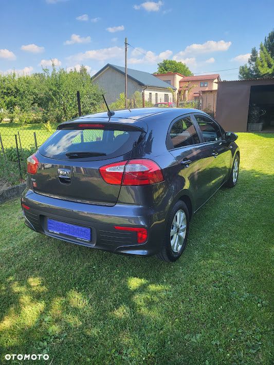 Kia Rio 1.2 M (klm) - 4