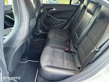 Mercedes-Benz CLA 180 - 28