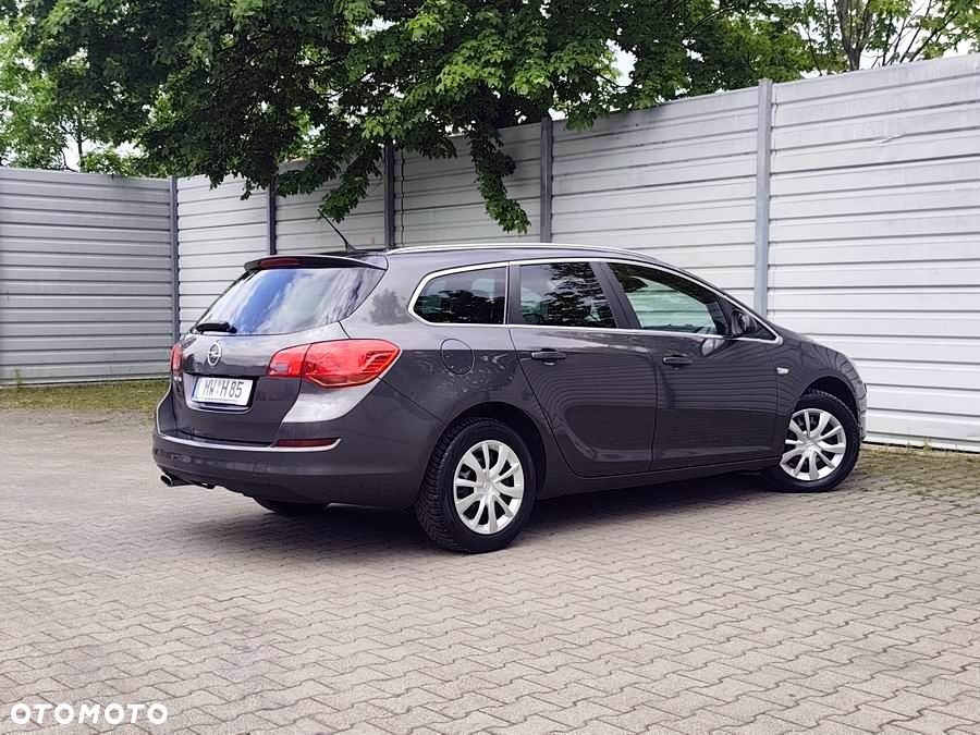Opel Astra 1.4 Turbo Sport - 2