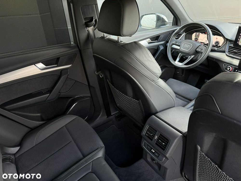 Audi Q5 50 TFSIe quattro S tronic S line - 24