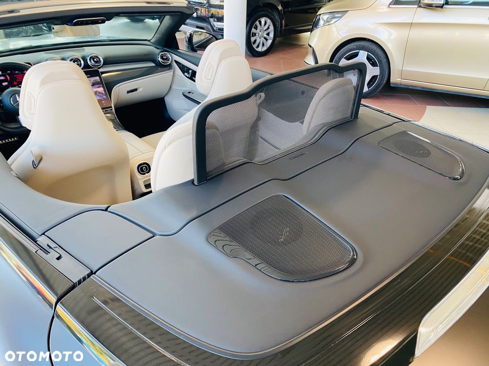 Mercedes-Benz CLE - 8