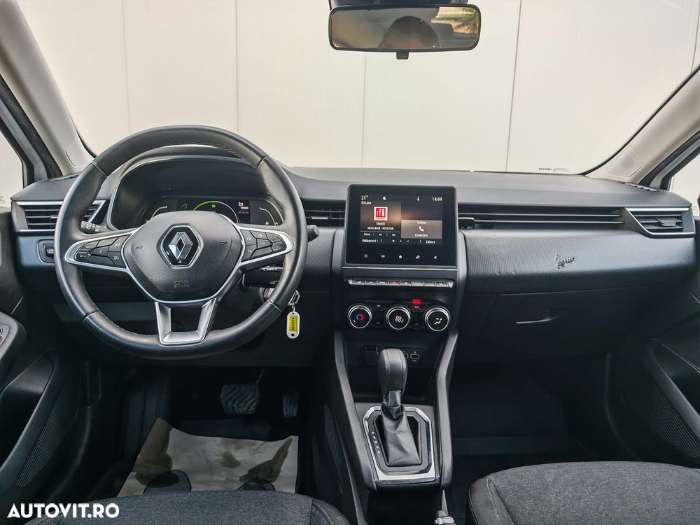 Renault Clio V full hybrid 145 Techno - 11