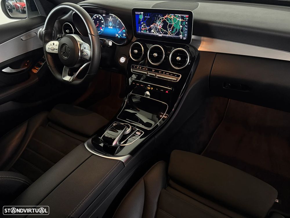 Mercedes-Benz C 300 de AMG Line - 18