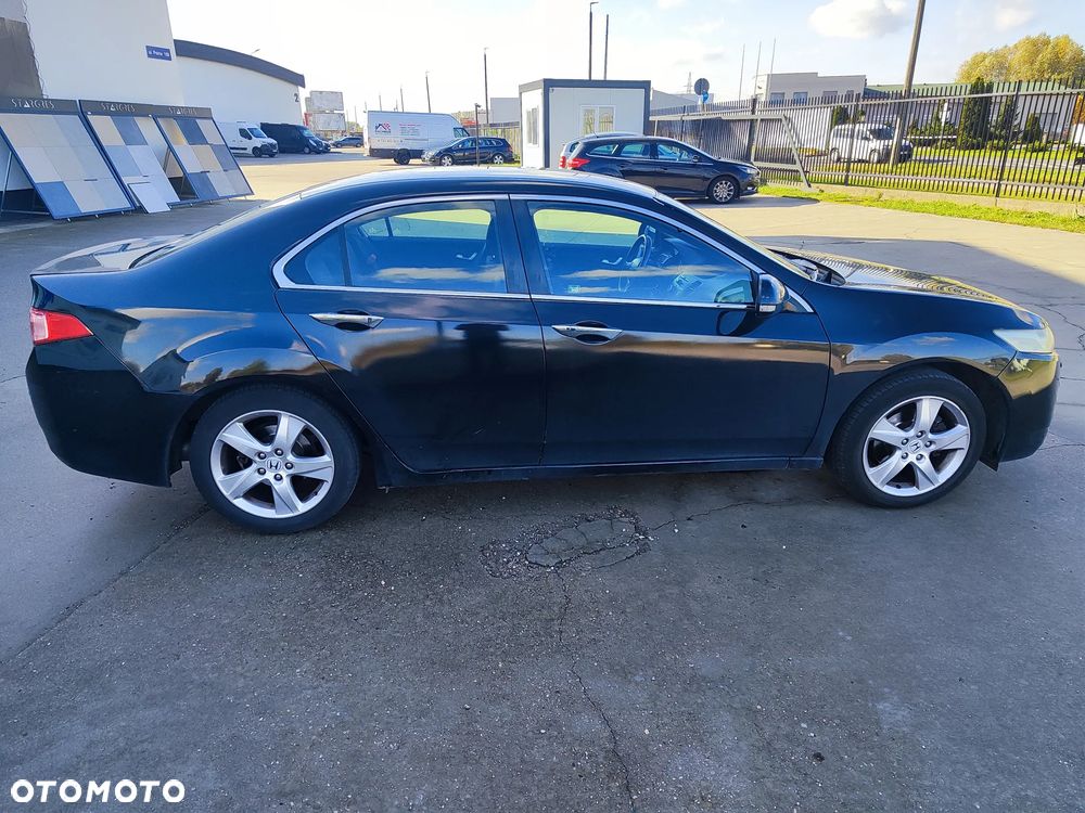 Honda Accord - 10