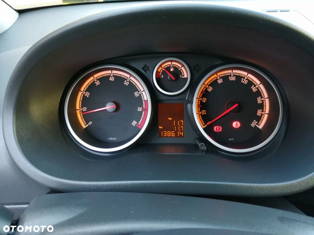 Opel Corsa 1.4 16V EcoFLEX Start-Stop 150 Jahre - 14