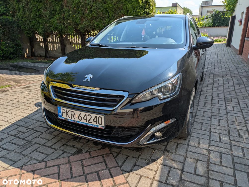 Peugeot 308 1.6 BlueHDi Allure S&S - 1